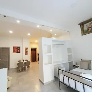 Rinascimento Casa Brigitte Napoli