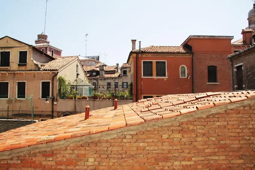 Corte Dei Santi Venice